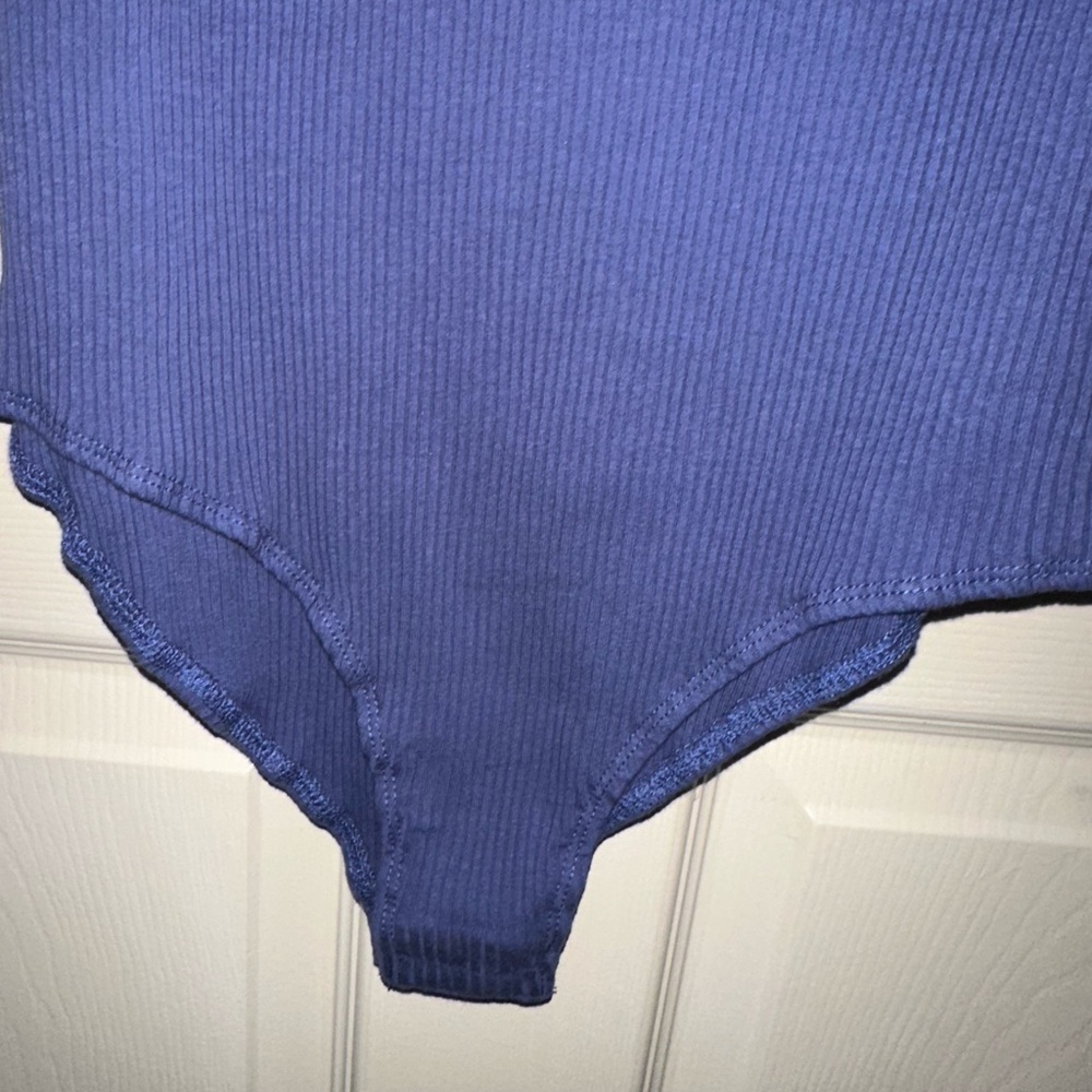 Harley-Davidson Women's embroiders logo Blue Ribbed Bodysuit L NWT - Picture 4 of 9